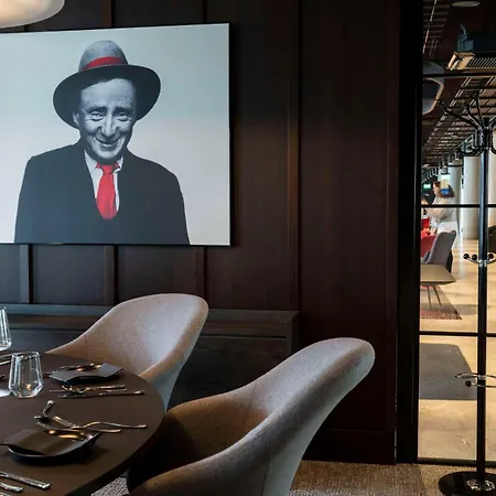 Отель Radisson Red Голуэй