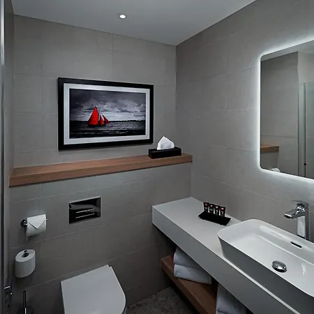 Radisson Red Hotell 4*